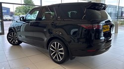 2021 (21) LAND ROVER DISCOVERY 3.0 D300 R-Dynamic SE 5dr Auto 5507894
