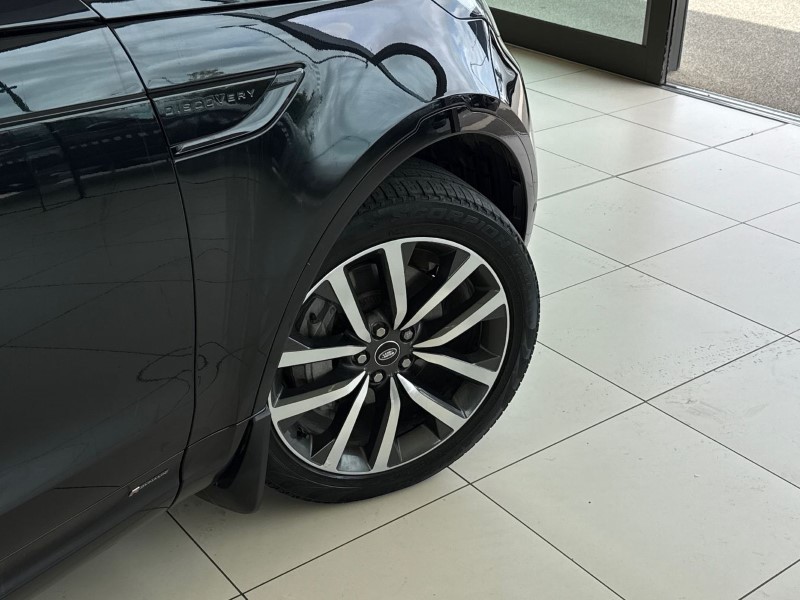 2021 (21) LAND ROVER DISCOVERY 3.0 D300 R-Dynamic SE 5dr Auto 5507887