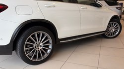 2021 (71) MERCEDES-BENZ GLC COUPE GLC 300 4Matic AMG Line Premium 5dr 9G-Tronic 5522539