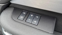 2025 (25) LAND ROVER COMMERCIAL DISCOVERY 3.0 D350 Dynamic HSE Commercial Auto 5581538