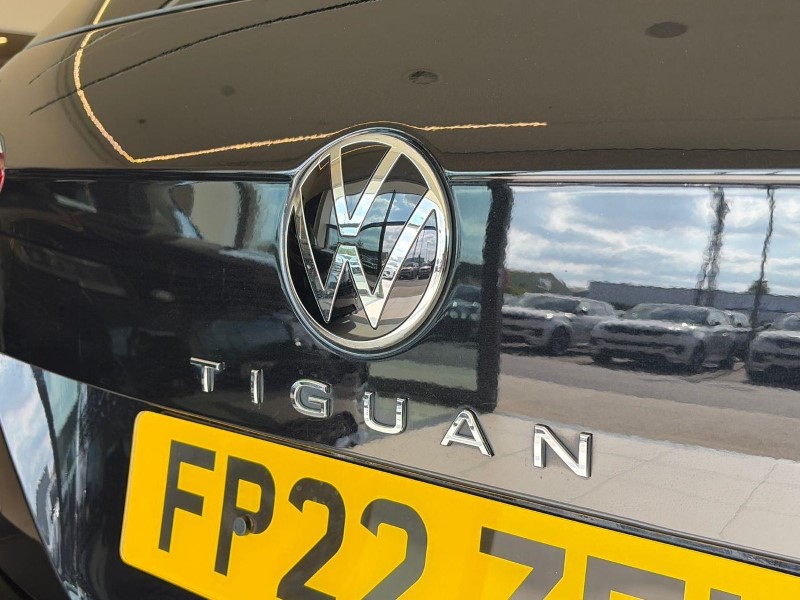 2022 (22) VOLKSWAGEN TIGUAN 1.5 TSI 150 R-Line 5dr DSG 5539750