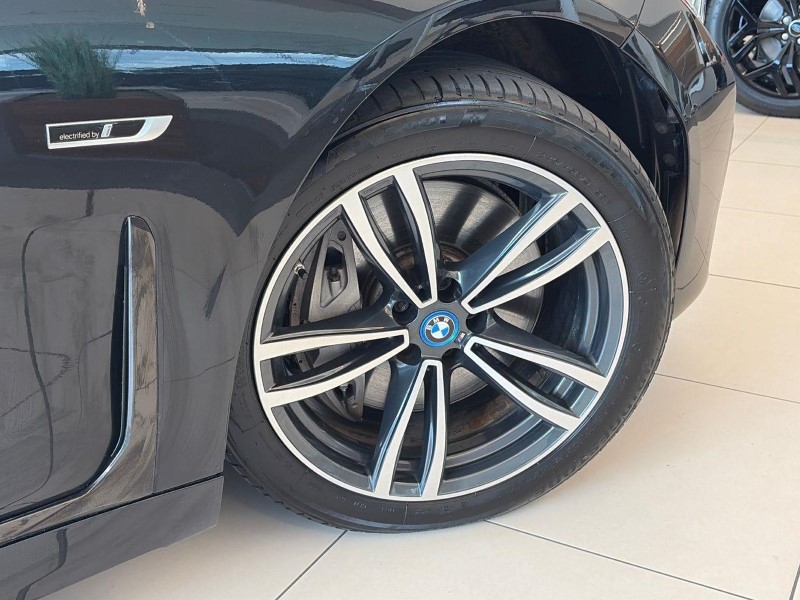 2022 (22) BMW 7 SERIES 745e M Sport 4dr Auto 5527791