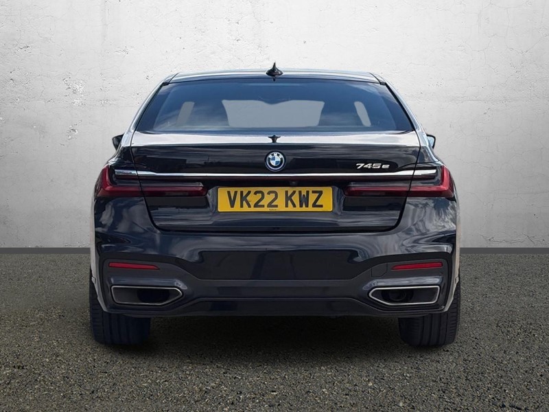 2022 (22) BMW 7 SERIES 745e M Sport 4dr Auto 5527748