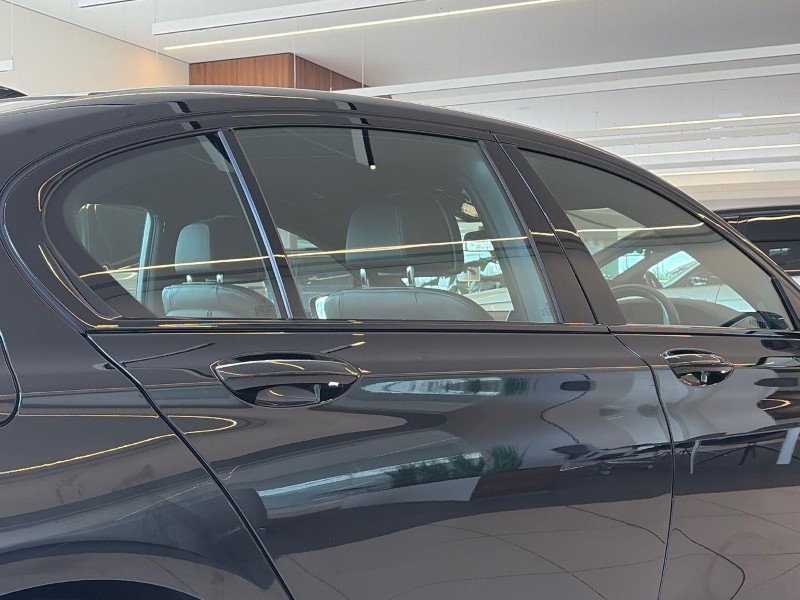 2022 (22) BMW 7 SERIES 745e M Sport 4dr Auto 5527793