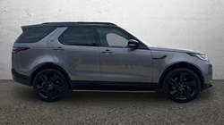 2023 (23) LAND ROVER DISCOVERY 3.0 D300 R-Dynamic HSE 5dr Auto 5557383