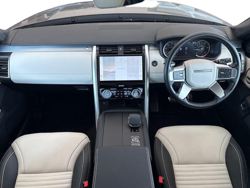 2023 (23) LAND ROVER DISCOVERY 3.0 D300 R-Dynamic HSE 5dr Auto 5557387