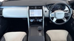 2023 (23) LAND ROVER DISCOVERY 3.0 D300 R-Dynamic HSE 5dr Auto 5557387