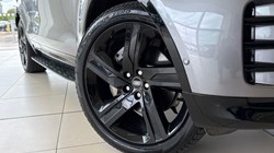 2023 (23) LAND ROVER DISCOVERY 3.0 D300 R-Dynamic HSE 5dr Auto 5557423