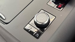 2023 (23) LAND ROVER DISCOVERY 3.0 D300 R-Dynamic HSE 5dr Auto 5557415