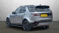 2023 (23) LAND ROVER DISCOVERY 3.0 D300 R-Dynamic HSE 5dr Auto 5557380