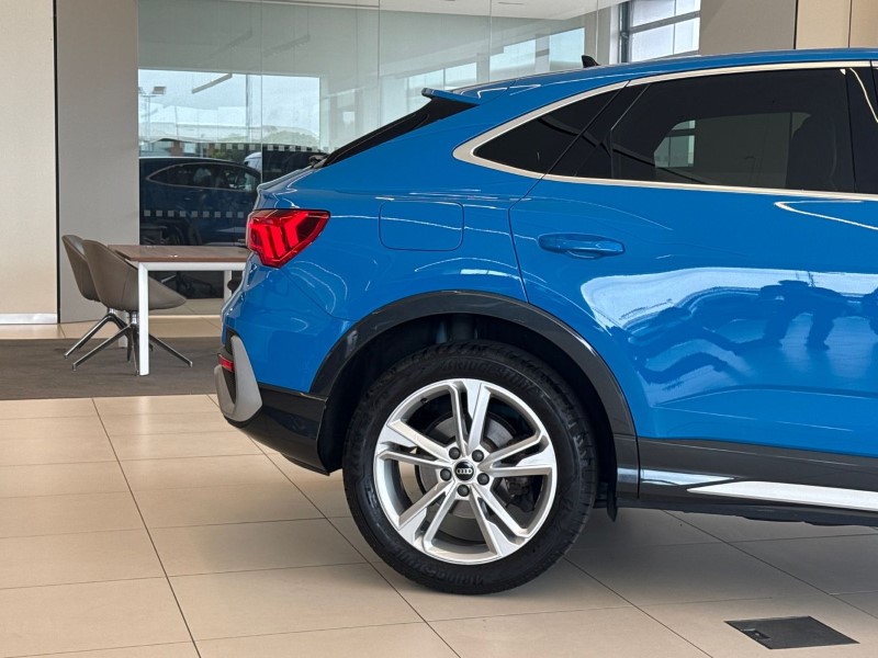 2022 (72) AUDI Q3 35 TFSI S Line 5dr S Tronic 5515001