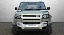 2022 (72) LAND ROVER DEFENDER 3.0 D250 SE 110 5dr Auto 5562981