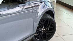 2021 (21) LAND ROVER RANGE ROVER EVOQUE 2.0 P250 R-Dynamic HSE 5dr Auto 5534500
