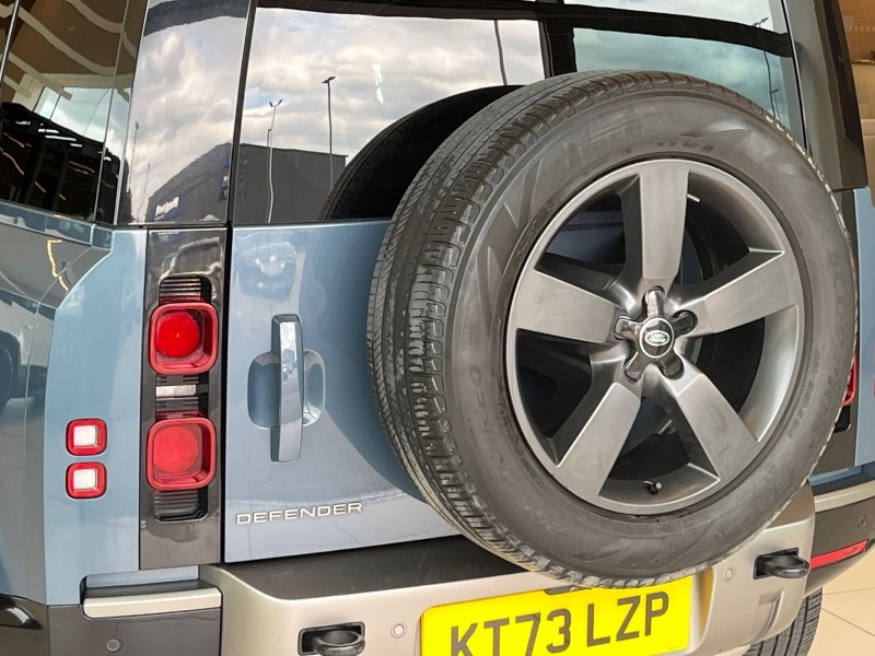 2023 (73) LAND ROVER DEFENDER 3.0 D250 X-Dynamic SE 110 5dr Auto [7 Seat] 5524914