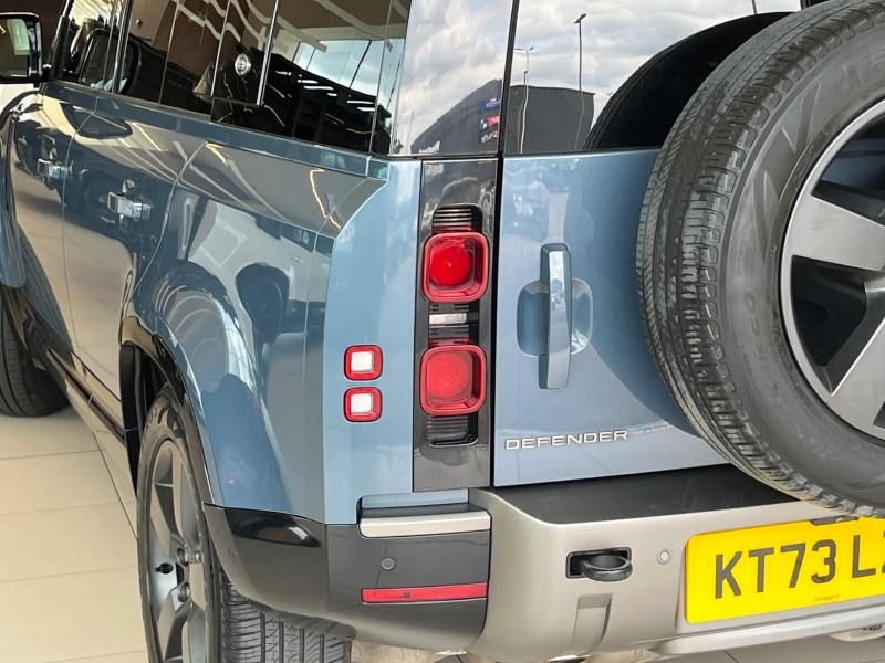 2023 (73) LAND ROVER DEFENDER 3.0 D250 X-Dynamic SE 110 5dr Auto [7 Seat] 5524915