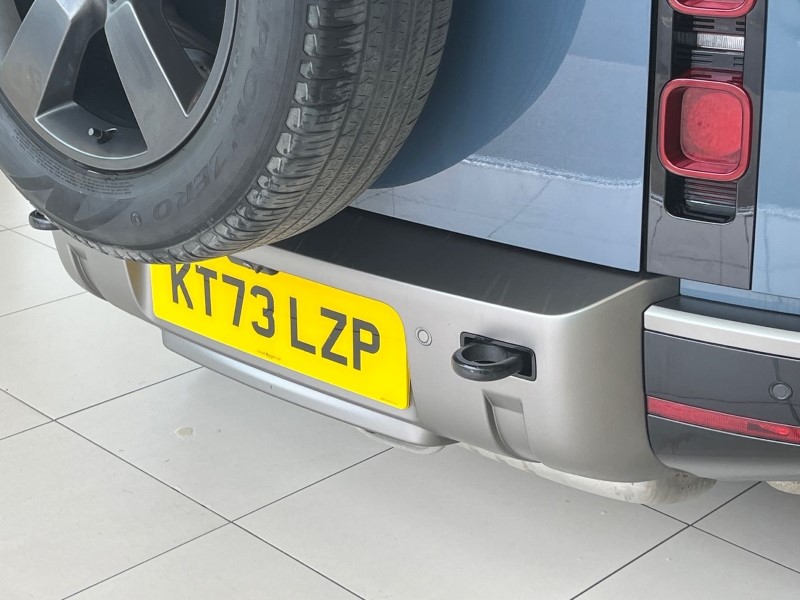 2023 (73) LAND ROVER DEFENDER 3.0 D250 X-Dynamic SE 110 5dr Auto [7 Seat] 5524889