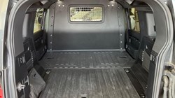 2023 (73) LAND ROVER COMMERCIAL DEFENDER 3.0 D300 Hard Top X-Dynamic HSE Auto 5532601