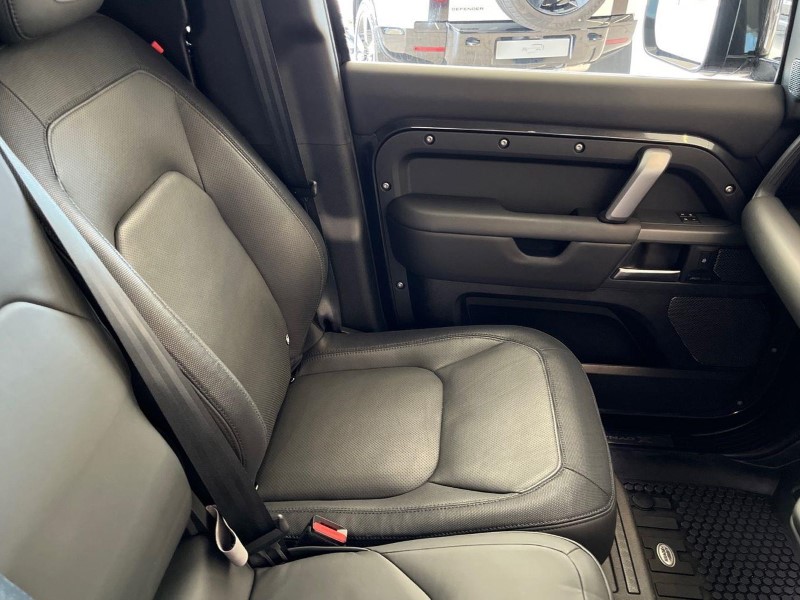 2023 (73) LAND ROVER COMMERCIAL DEFENDER 3.0 D300 Hard Top X-Dynamic HSE Auto 5532616