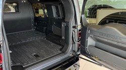 2023 (73) LAND ROVER COMMERCIAL DEFENDER 3.0 D300 Hard Top X-Dynamic HSE Auto 5532632