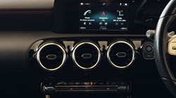 2021 (70) MERCEDES-BENZ A CLASS A200d AMG Line 4dr Auto 5521558