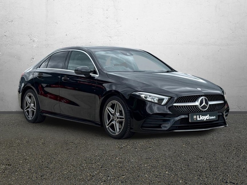 2021 (70) MERCEDES-BENZ A CLASS A200d AMG Line 4dr Auto