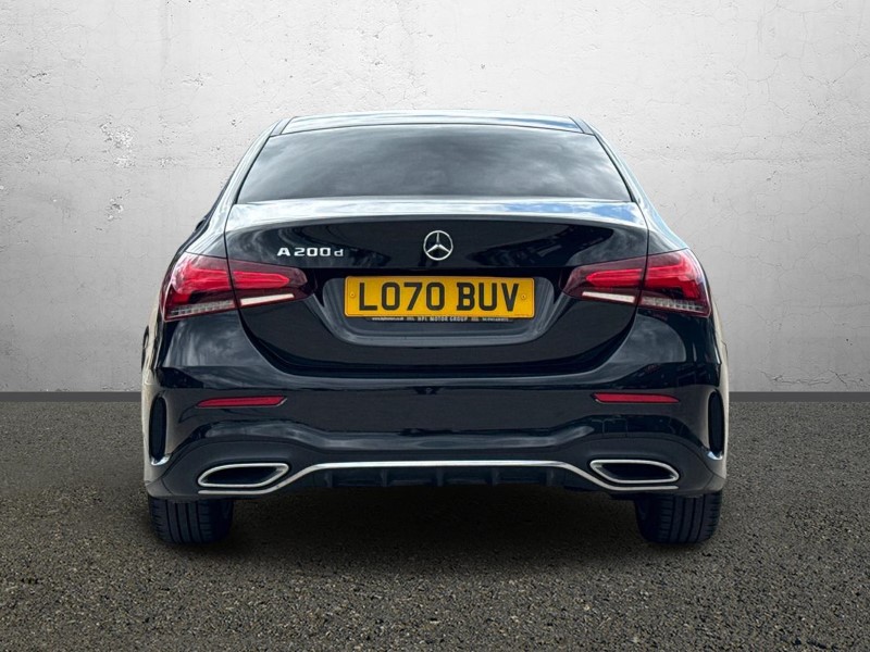 2021 (70) MERCEDES-BENZ A CLASS A200d AMG Line 4dr Auto 5521550