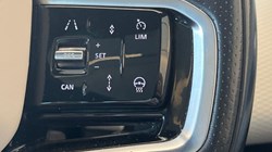 2023 (23) LAND ROVER RANGE ROVER VELAR 2.0 D200 R-Dynamic SE 5dr Auto 5538689