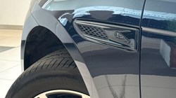 2024 (73) JAGUAR F-PACE 2.0 D200 R-Dynamic SE Black 5dr Auto AWD 5532227