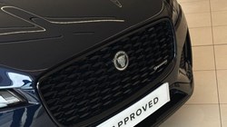 2024 (73) JAGUAR F-PACE 2.0 D200 R-Dynamic SE Black 5dr Auto AWD 5532249