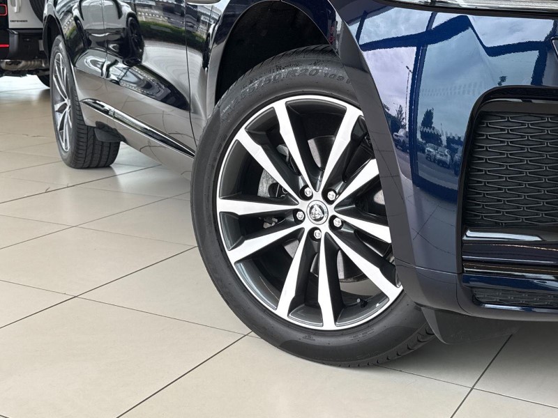 2024 (73) JAGUAR F-PACE 2.0 D200 R-Dynamic SE Black 5dr Auto AWD 5532250