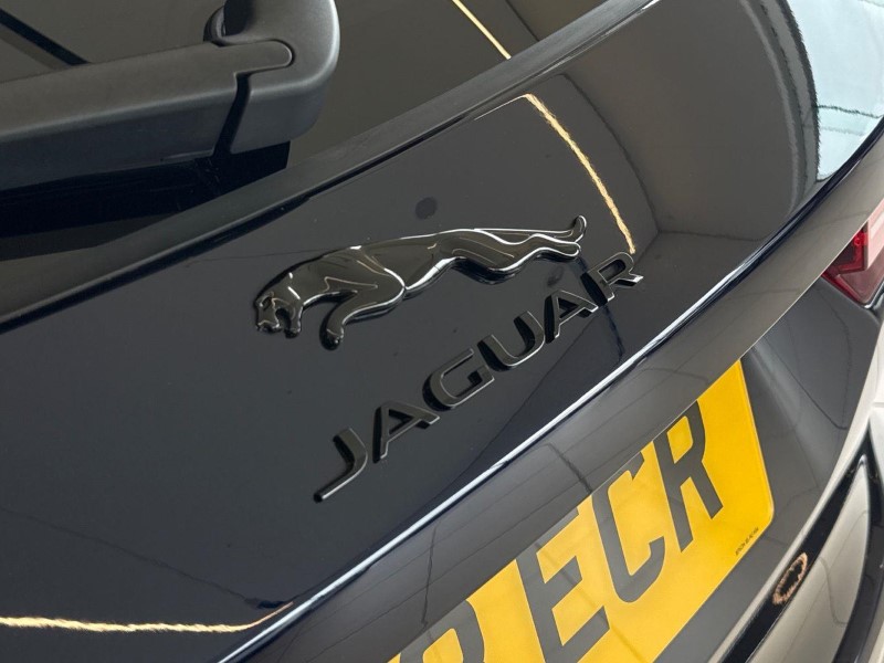 2024 (73) JAGUAR F-PACE 2.0 D200 R-Dynamic SE Black 5dr Auto AWD 5532251