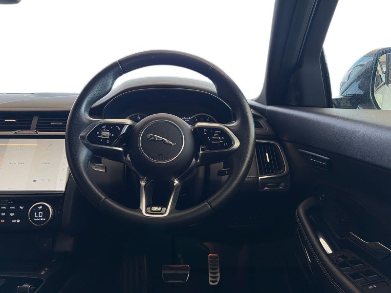 2023 (23) JAGUAR E-PACE 2.0 D200 R-Dynamic SE 5dr Auto 5549615