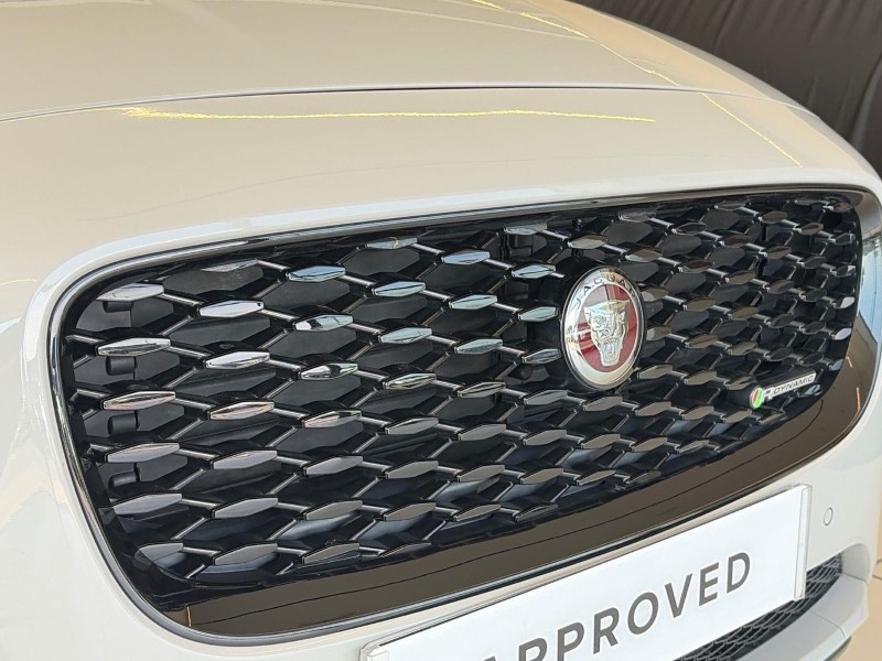 2023 (23) JAGUAR E-PACE 2.0 D200 R-Dynamic SE 5dr Auto 5549644