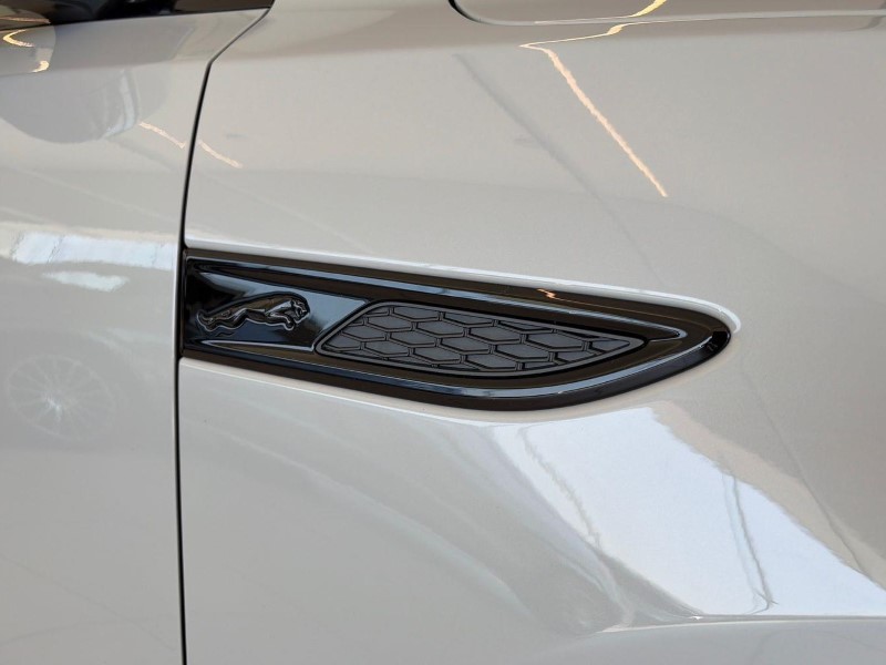 2023 (23) JAGUAR E-PACE 2.0 D200 R-Dynamic SE 5dr Auto 5549620