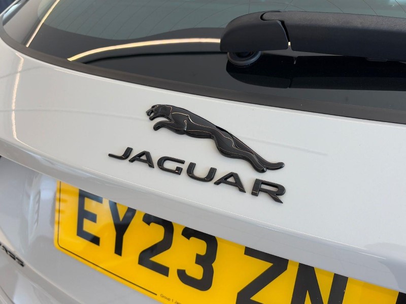 2023 (23) JAGUAR E-PACE 2.0 D200 R-Dynamic SE 5dr Auto 5549646
