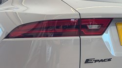 2023 (23) JAGUAR E-PACE 2.0 D200 R-Dynamic SE 5dr Auto 5549619