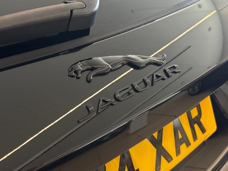 2024 (74) JAGUAR F-PACE 2.0 D200 R-Dynamic HSE Black 90th Anniv 5dr Auto 5551911