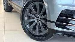 2023 (23) LAND ROVER RANGE ROVER VELAR 2.0 D200 R-Dynamic SE 5dr Auto 5549801