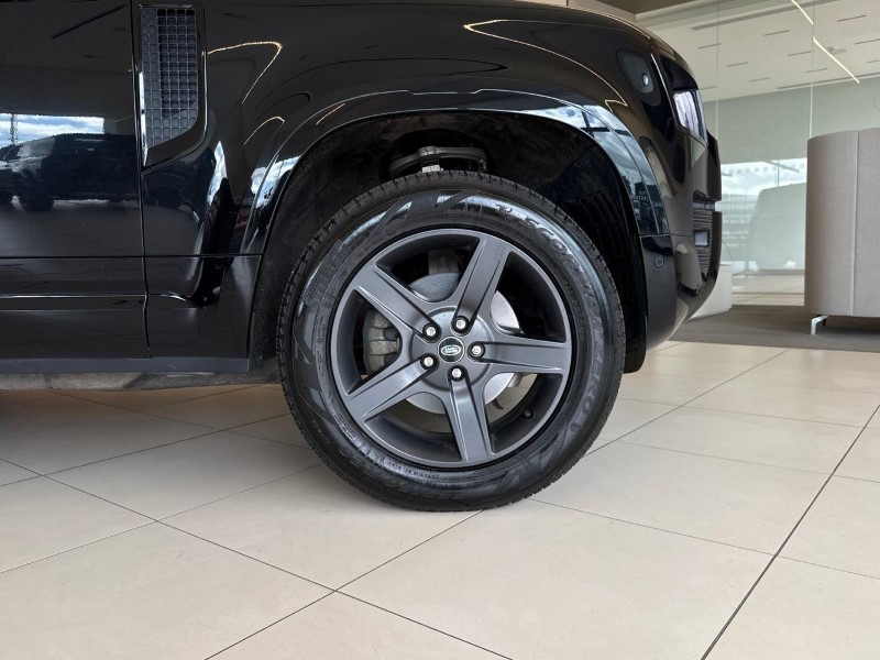 2023 (23) LAND ROVER DEFENDER 3.0 D250 X-Dynamic SE 90 3dr Auto 5568574