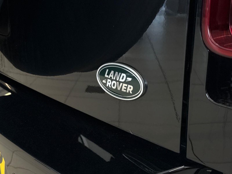 2023 (23) LAND ROVER DEFENDER 3.0 D250 X-Dynamic SE 90 3dr Auto 5568608