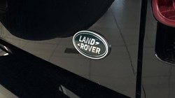 2023 (23) LAND ROVER DEFENDER 3.0 D250 X-Dynamic SE 90 3dr Auto 5568608