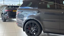 2022 (22) LAND ROVER RANGE ROVER SPORT 3.0 D300 HSE Dynamic Black 5dr Auto 5553448