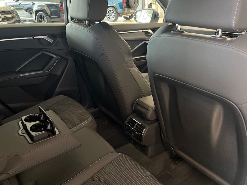 2020 (70) AUDI Q3 35 TFSI S Line 5dr 5554940