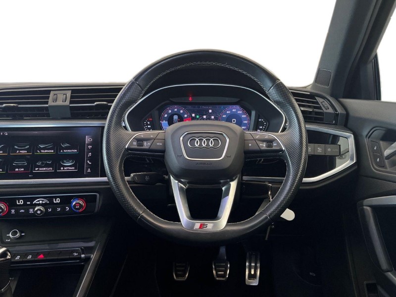 2020 (70) AUDI Q3 35 TFSI S Line 5dr 5554905