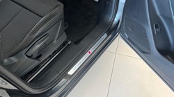 2020 (70) AUDI Q3 35 TFSI S Line 5dr 5554926