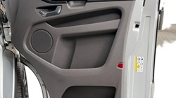 2018 (68) FORD COMMERCIAL TRANSIT CUSTOM 2.0 TDCi 170ps Low Roof D/Cab Sport Van 5568877