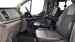 2018 (68) FORD COMMERCIAL TRANSIT CUSTOM 2.0 TDCi 170ps Low Roof D/Cab Sport Van 5568858