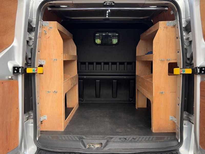 2018 (68) FORD COMMERCIAL TRANSIT CUSTOM 2.0 TDCi 170ps Low Roof D/Cab Sport Van 5568865