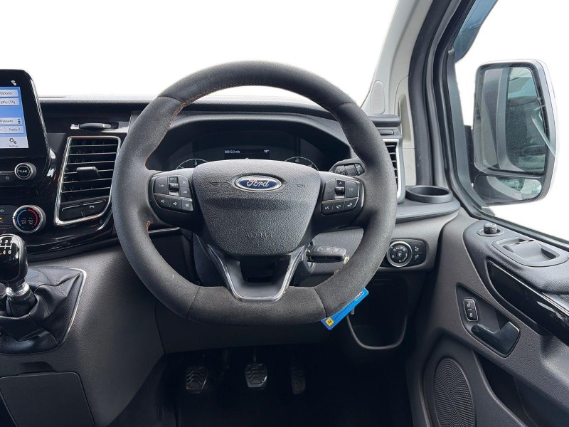 2018 (68) FORD COMMERCIAL TRANSIT CUSTOM 2.0 TDCi 170ps Low Roof D/Cab Sport Van 5568870