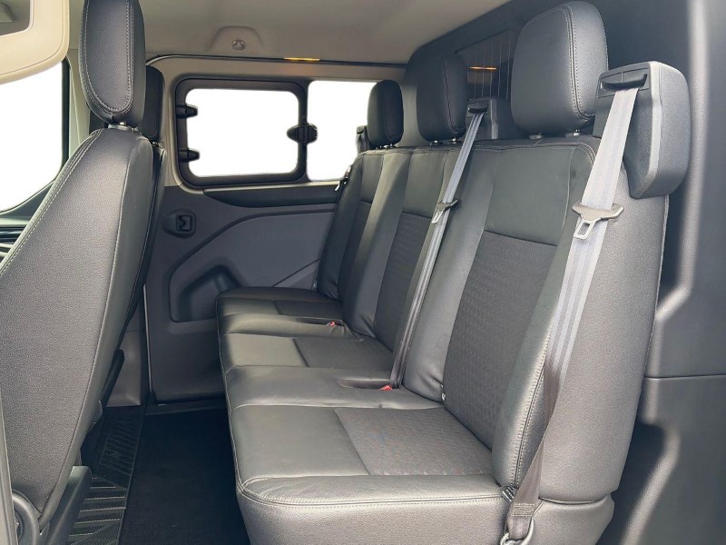 2018 (68) FORD COMMERCIAL TRANSIT CUSTOM 2.0 TDCi 170ps Low Roof D/Cab Sport Van 5568859